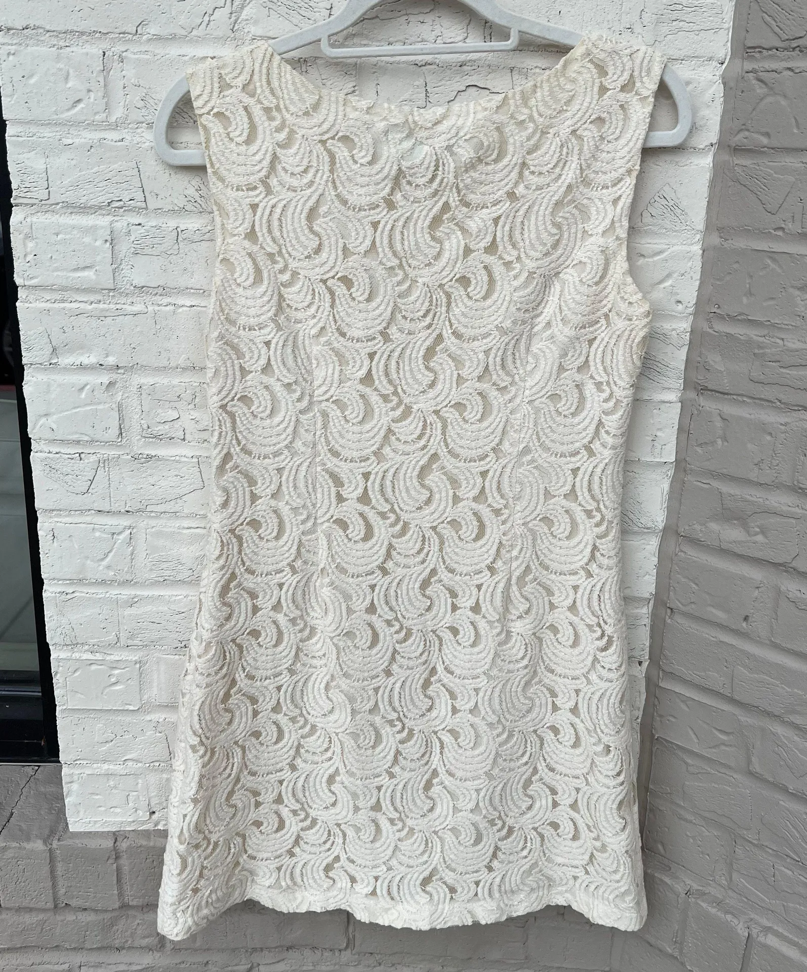 Cream Lace Shift Dress - Image 8