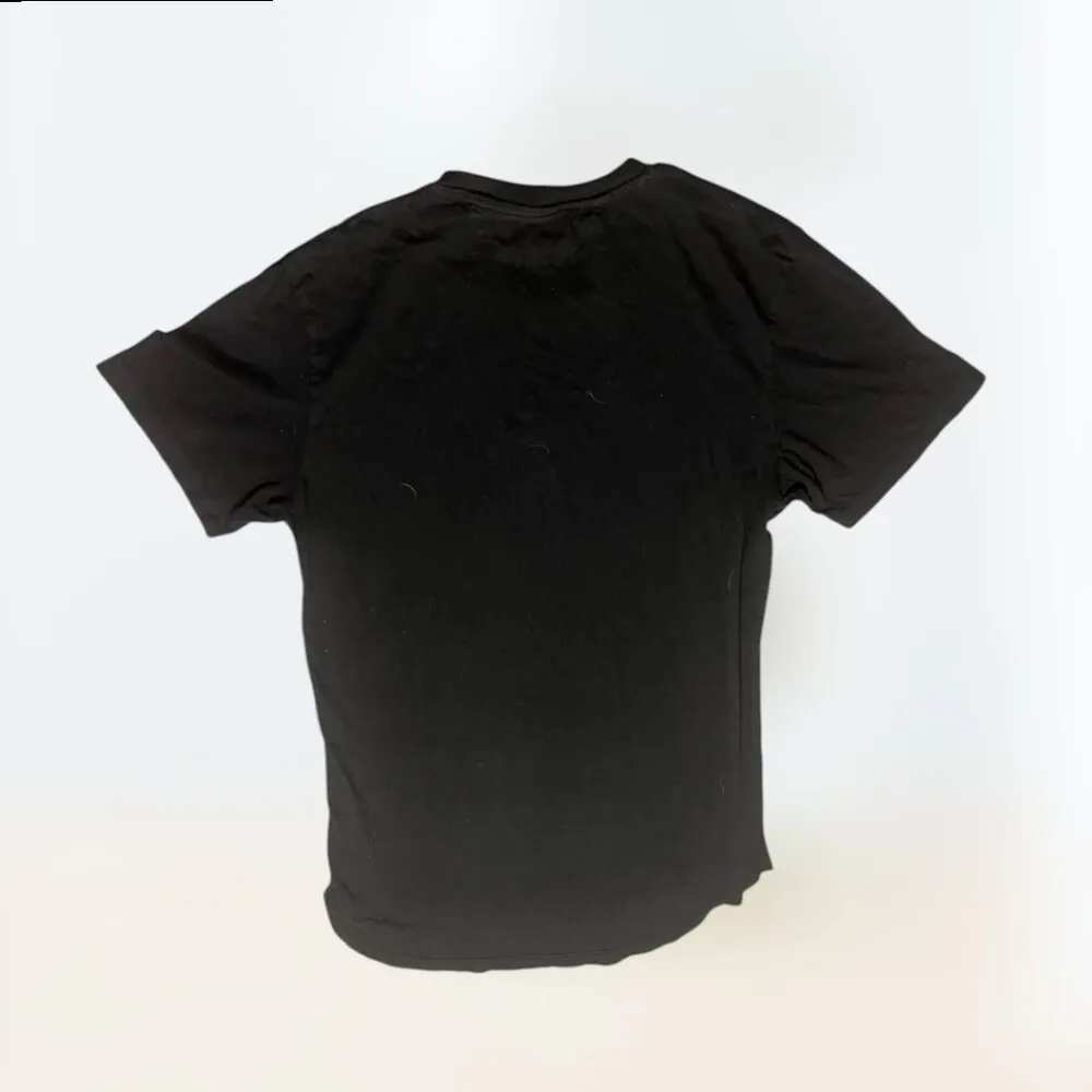 Women's Minimalist  long length black soft basic tee short sleeve size L - Image 4