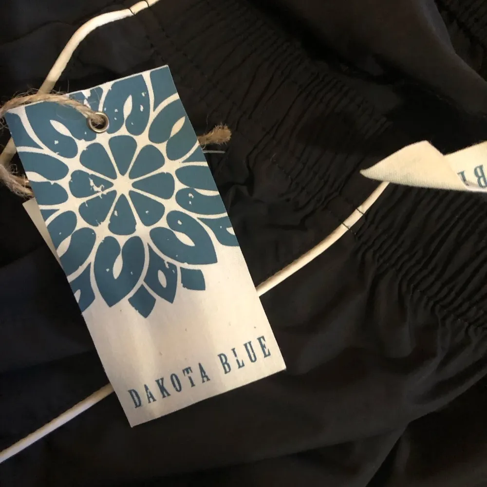 DAKOTA BLUE Womens Shell Pants Size Medium Lightweight Black Pockets New - Image 6