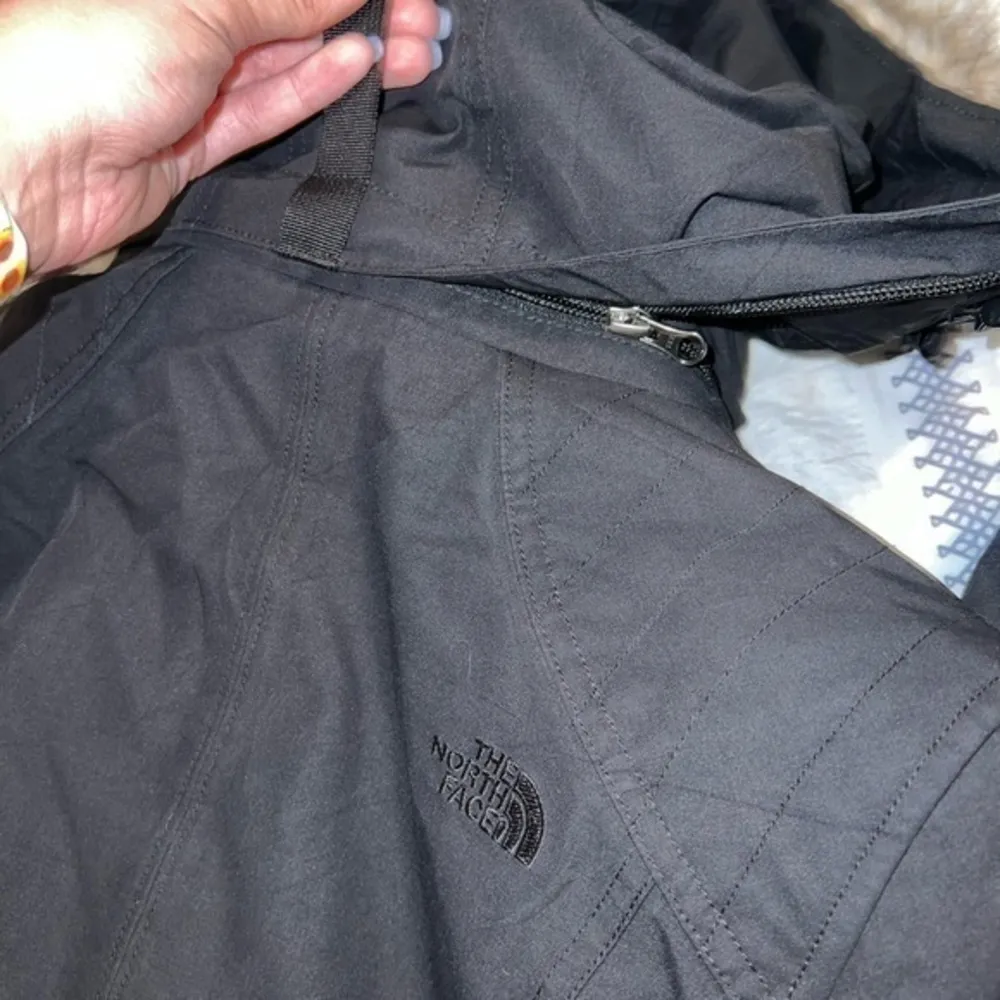 The North Face Waterproof 550-fill Down Parka size Medium‎ - Image 8