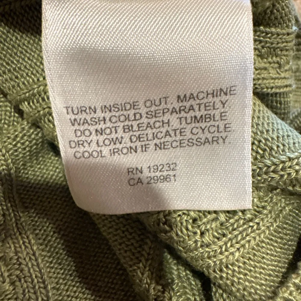 Alfred Dunner short-sleeve top olive/sage green knit sweater women’s M - Image 6