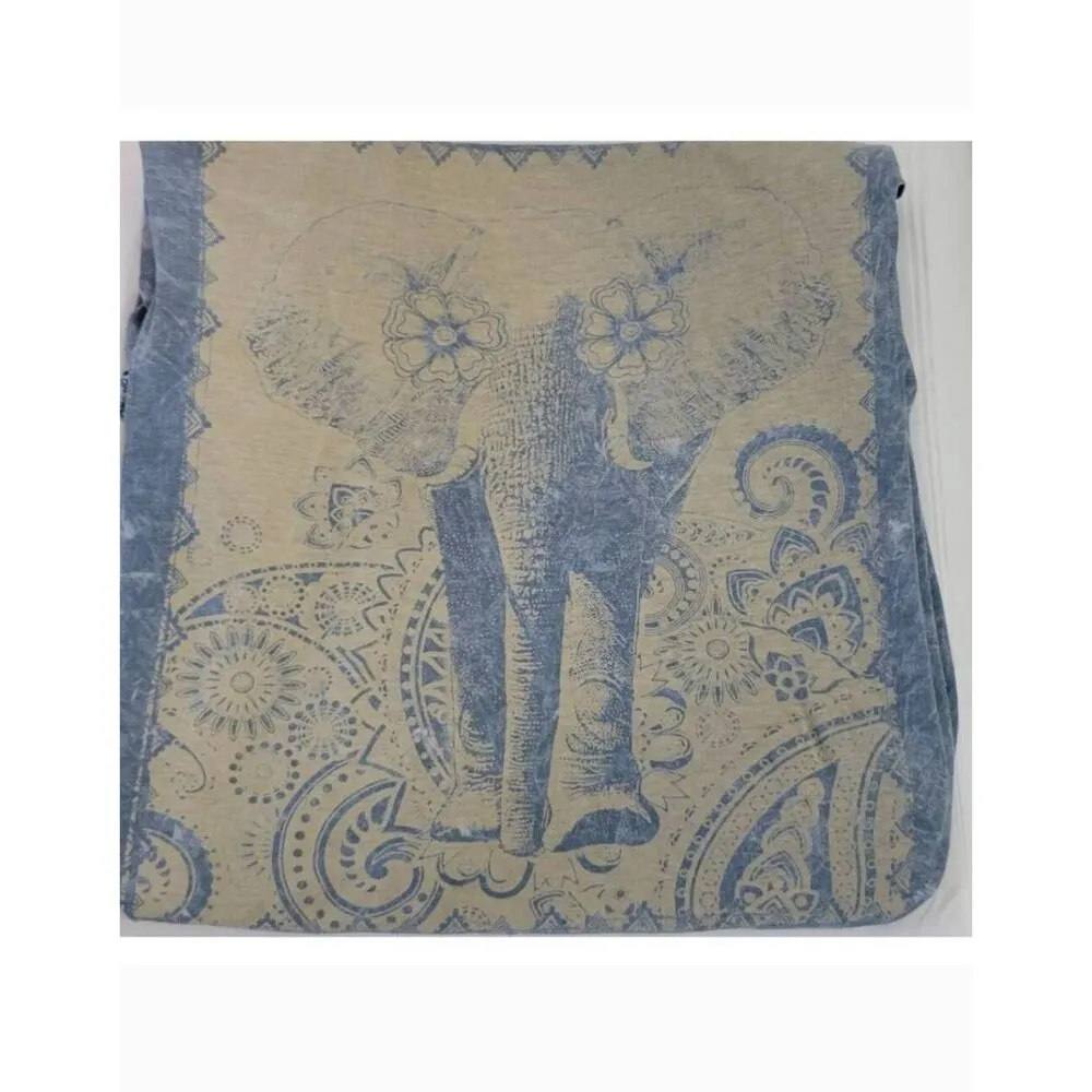 American Age Short Sleeve Elephant Print Cotton Tee Short Sleeve Shirt Sz M - Image 4