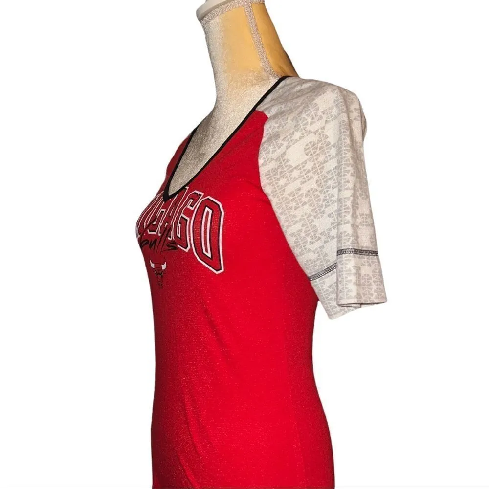 Nwot! Adidas Chicago bulls cute top - Image 3