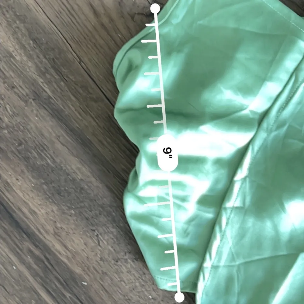 Cider green satin cropped wrap tank top - Image 2