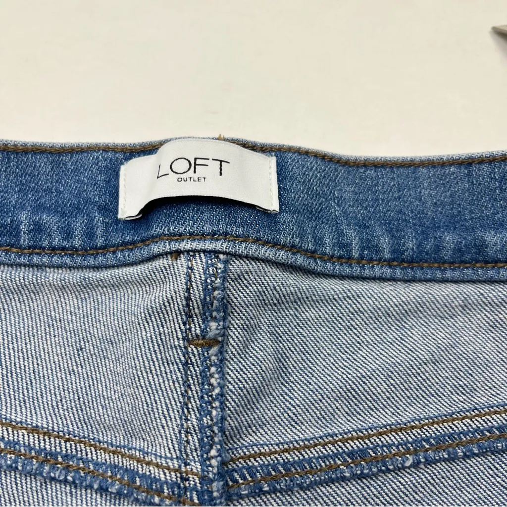 Loft Outlet Boyfriend Womens Size 8 / 32 Waist Blue Denim Jean Five Pockets‎ - Image 2