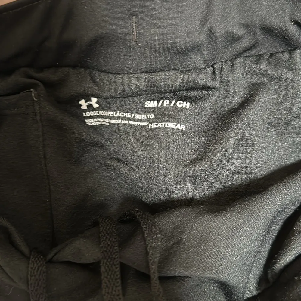 Women’s Under Armour shorts - Image 2