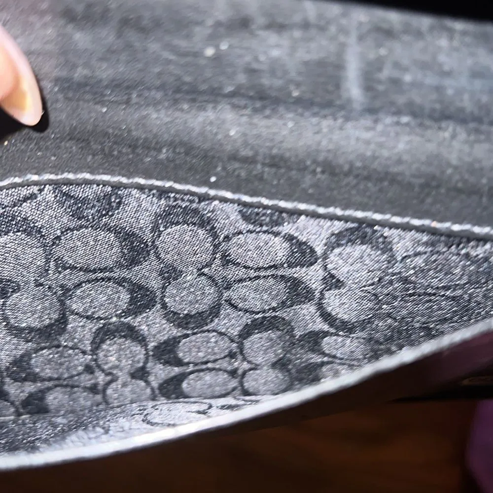 Coach Black Leather Card Holder - Image 3