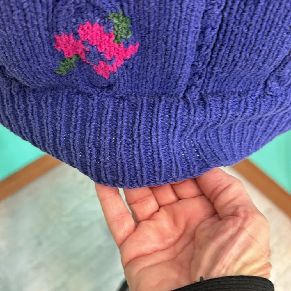 Vintage Liz Claiborne Sweater, 80’s Chunky Knit Flower Long Sleeve Purple Size M - Image 4