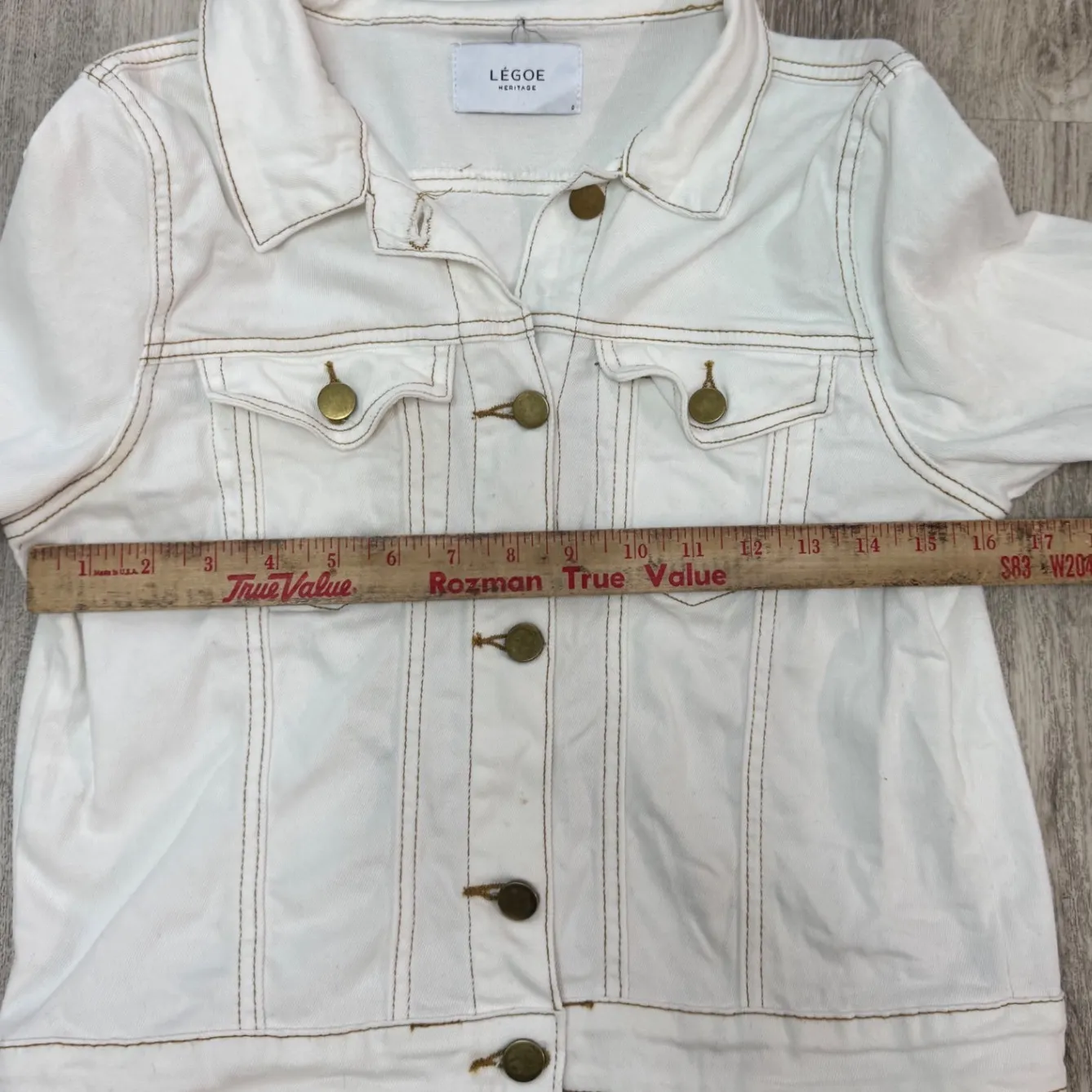 LEGOE HERITAGE Maternity Cropped Denim Jacket Size 0 Gold Stitching Button Front White - Image 6