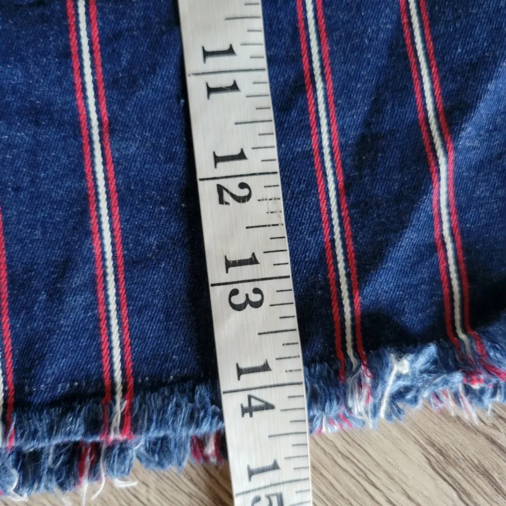 American Eagle Denim Mini Skirt Size 4 - Image 7