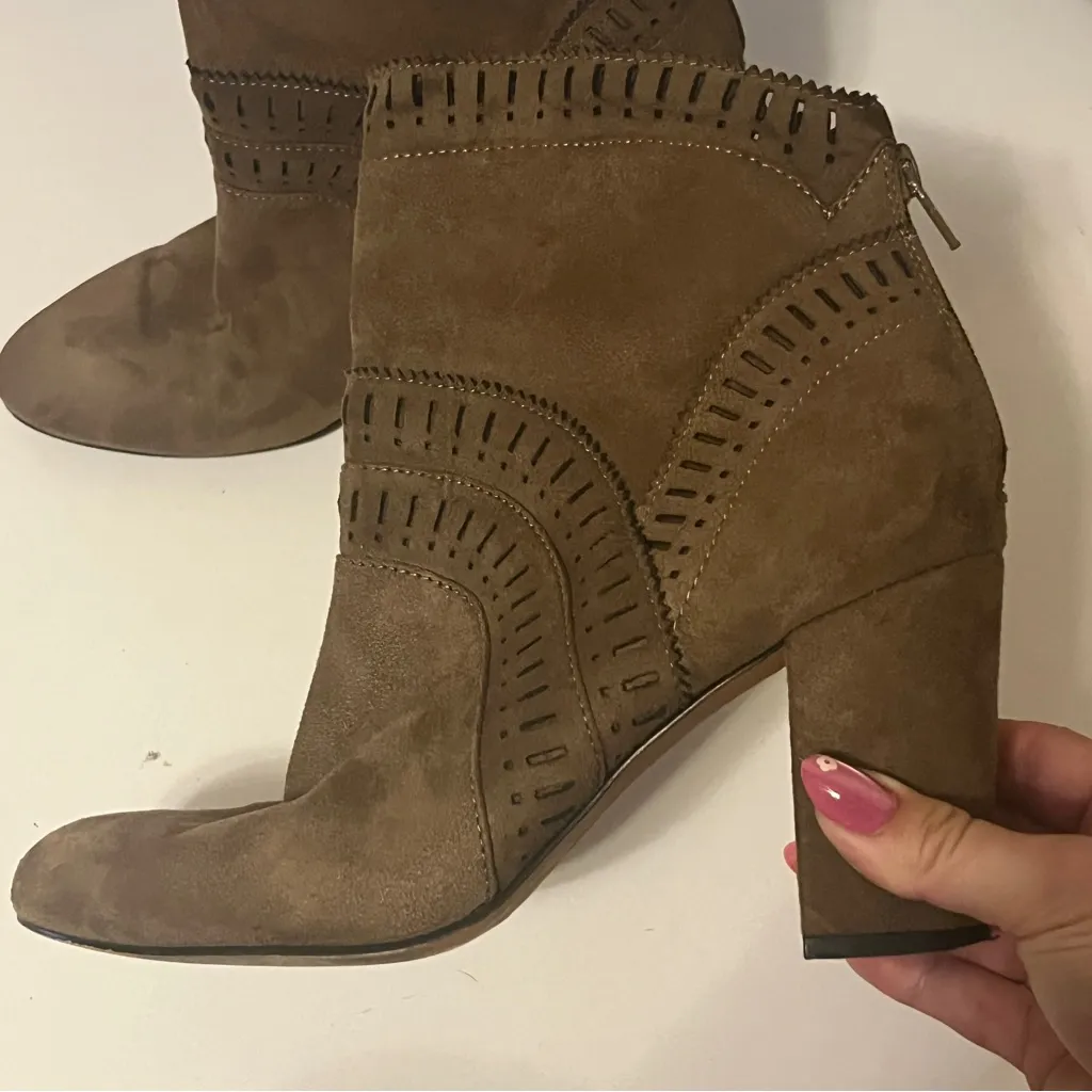 Studio Isola Brown Tan Heeled Boots for Women 8.5 - Image 3