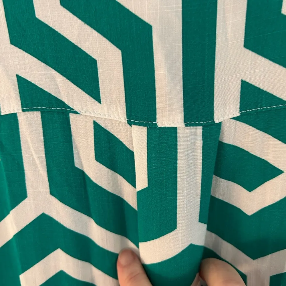 Green Print Cotton Jumpsuit. Size Large. - Image 10