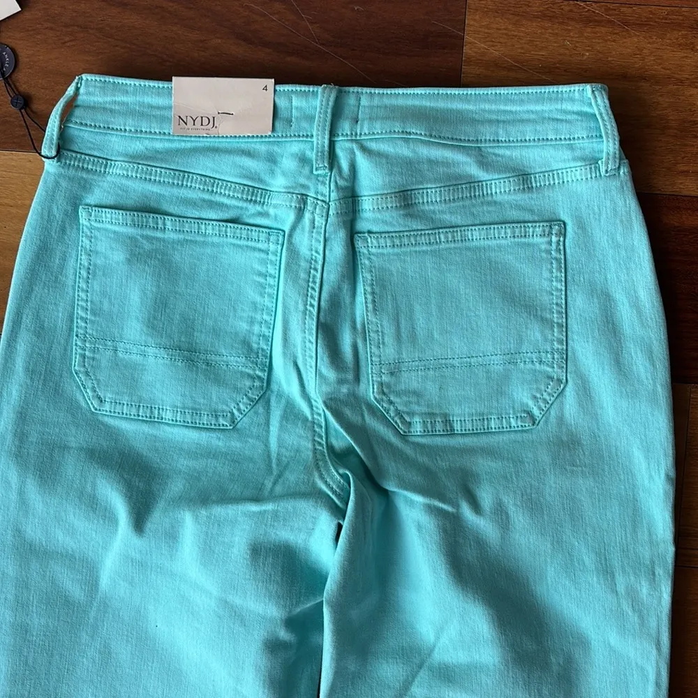 NWT NYDJ joggers - Image 11