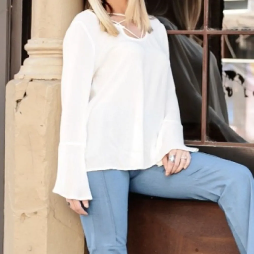 ‎Lattice Yoke Bell Sleeve Blouse - Image 10