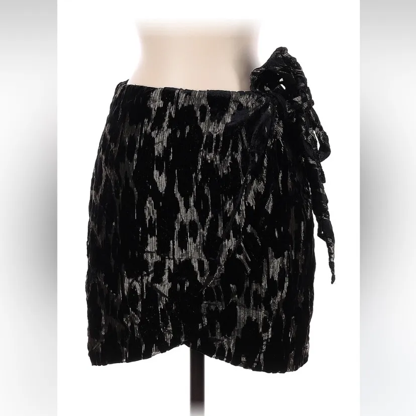 Bardot X Revolve Ariella Mini Skirt in Lurex Leo XS - Image 10