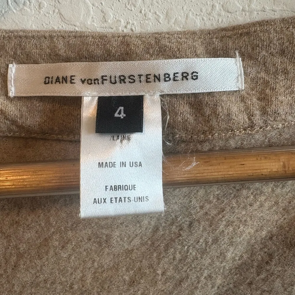 Diane Von Furstenberg Beige Wool Dress Size 4 - Image 7