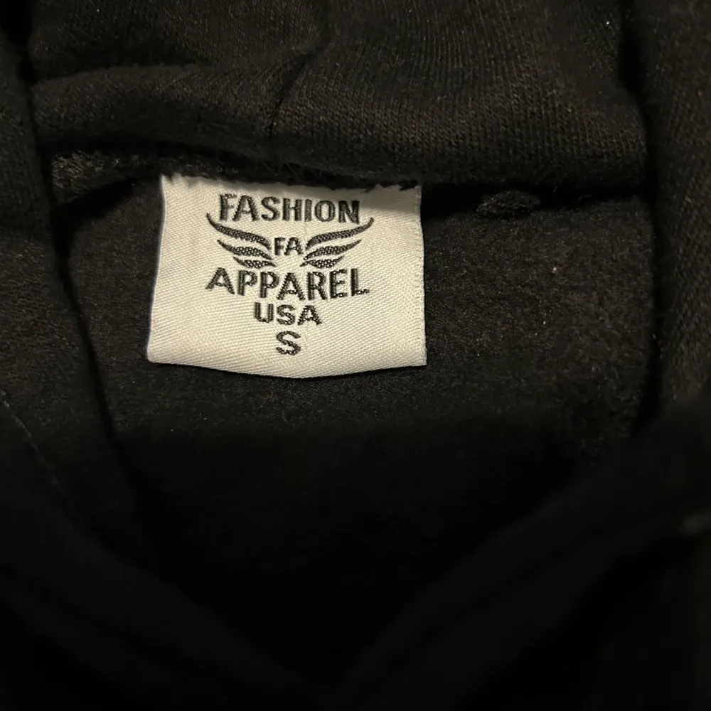 Fashion apparel black Aliyah hoodie sweatshirt size small - Image 5