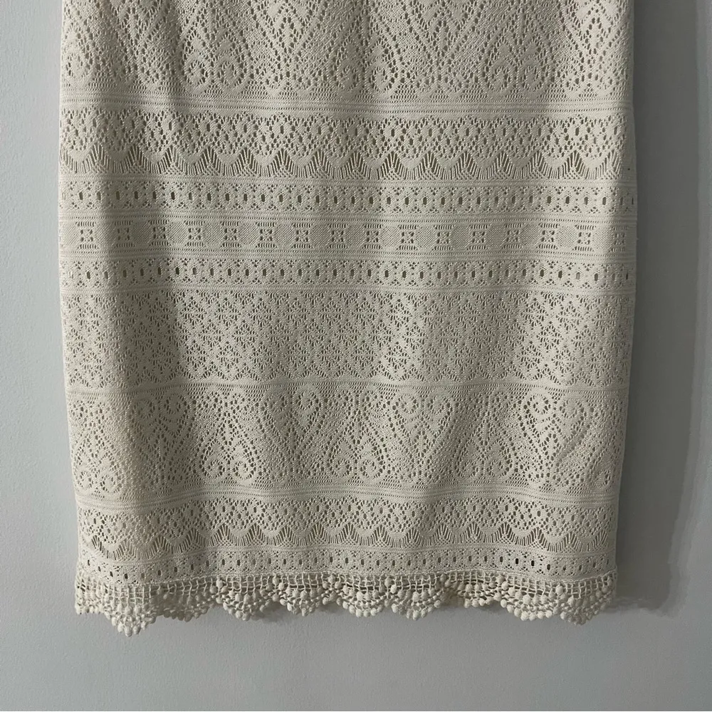 London Times Cream Colored Sheath Dress with Flutter Sleeves- Size 4 - Image 5