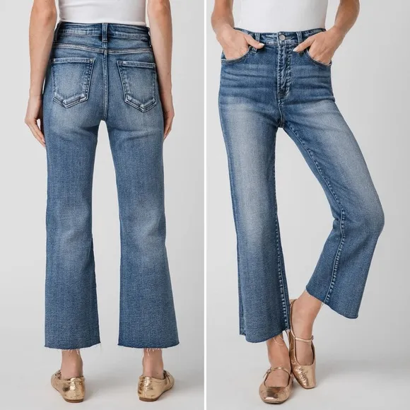 NWT Risen x Social Threads Cora Kick Flare Jeans Size 28 Medium Wash High Rise Blue - Image 2