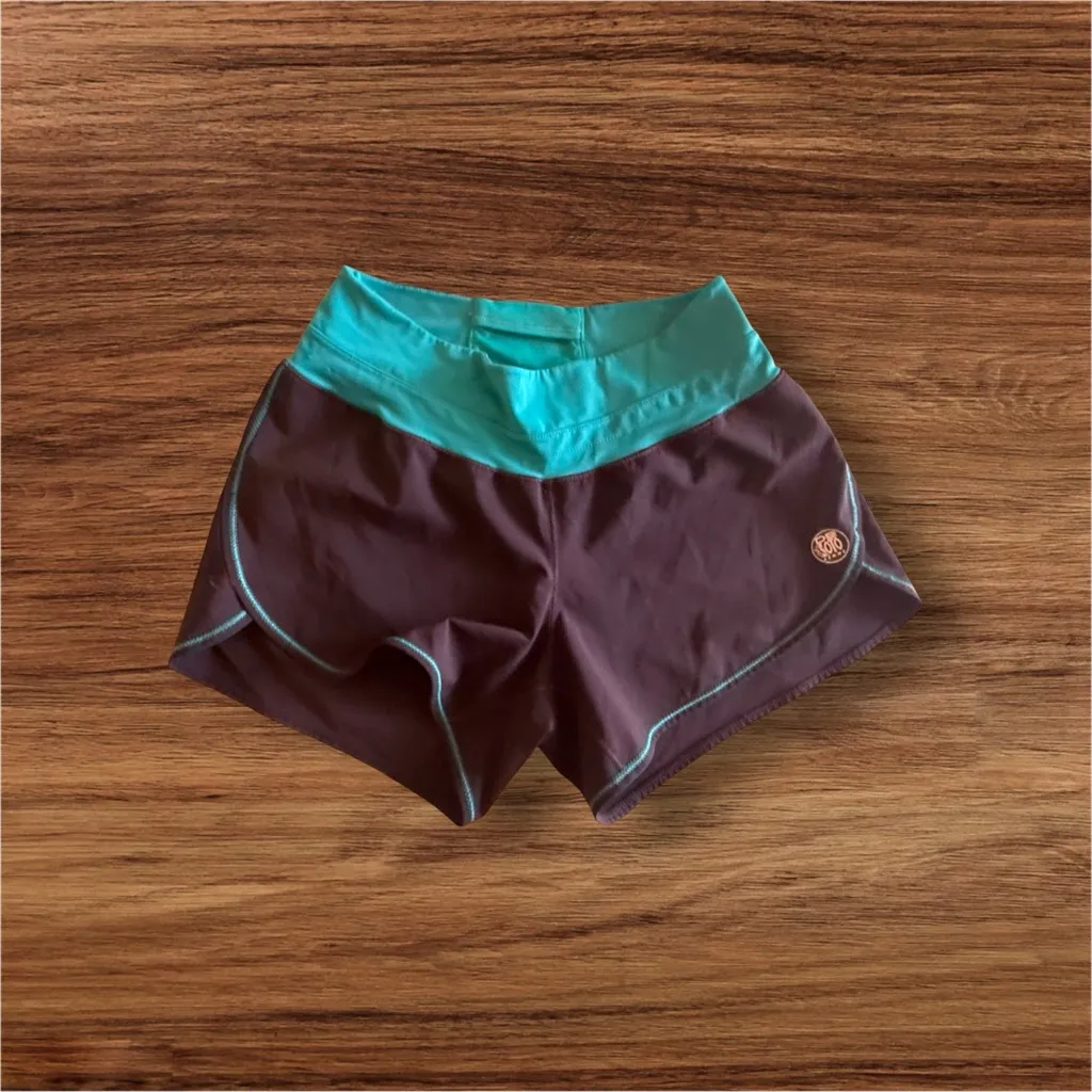 The Loto Women’s Running Shorts Size M Reflective Lined Gray, Blue. Waistbands Black Size M - Image 3