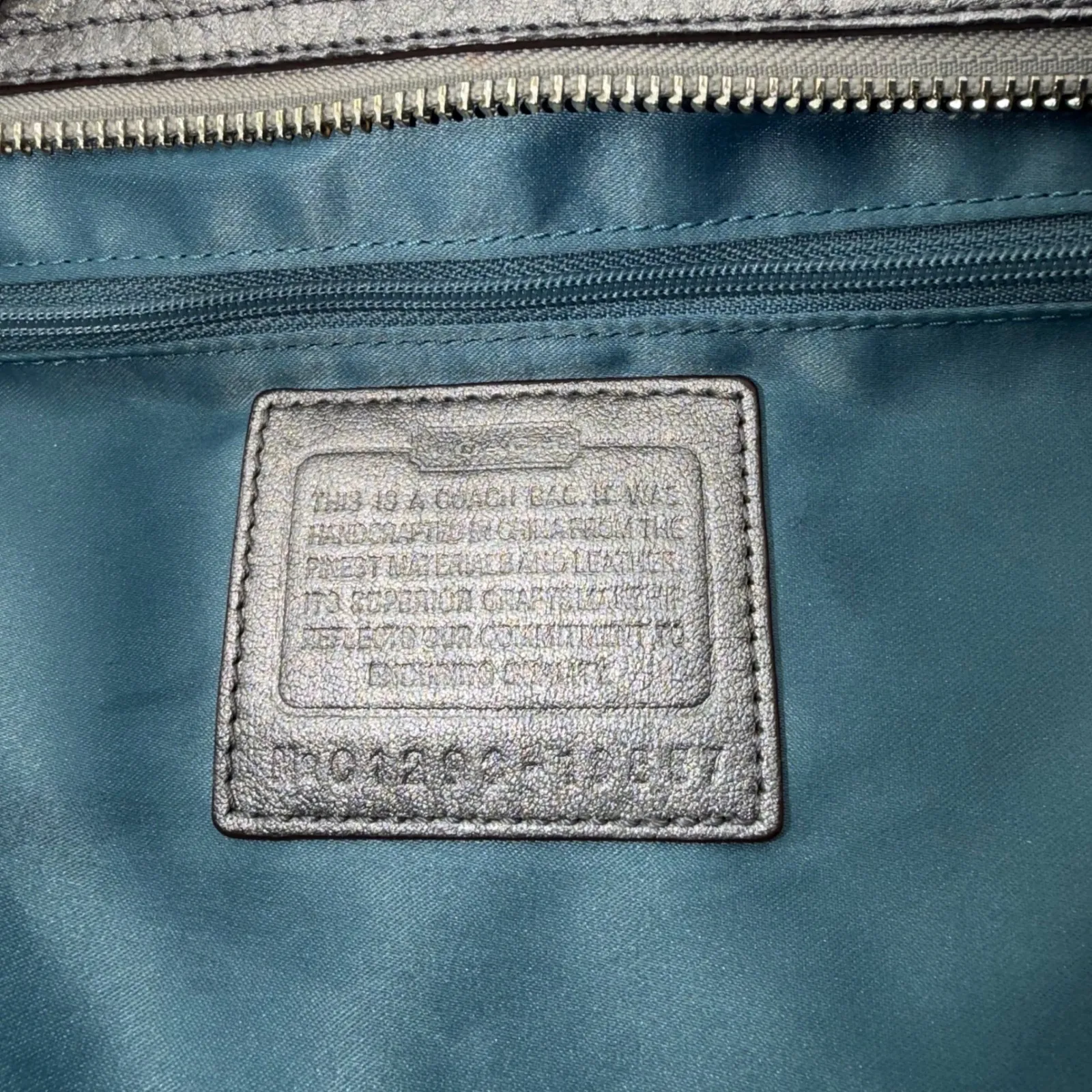 Coach Poppy Quilted Metallic Leather Tote Bag Silver Shoulder Handbag - Image 5