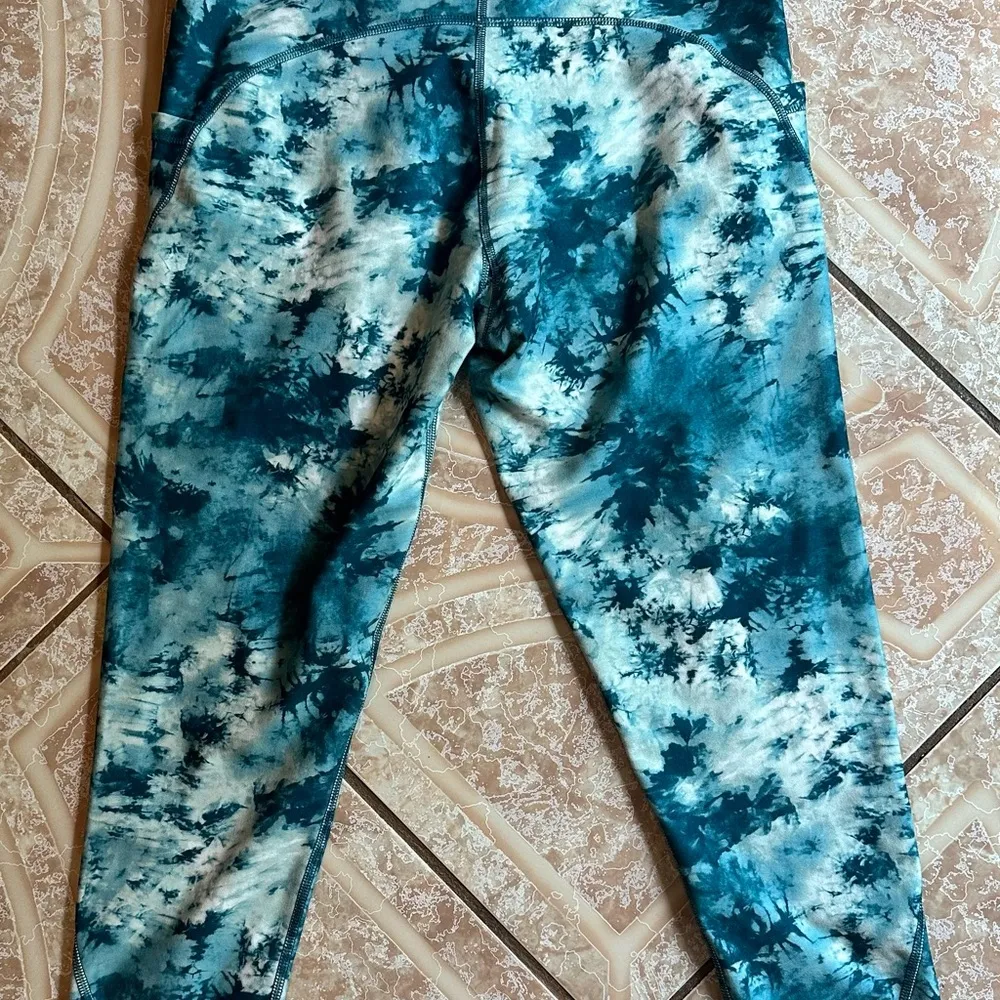 Freely Tie - Image 5