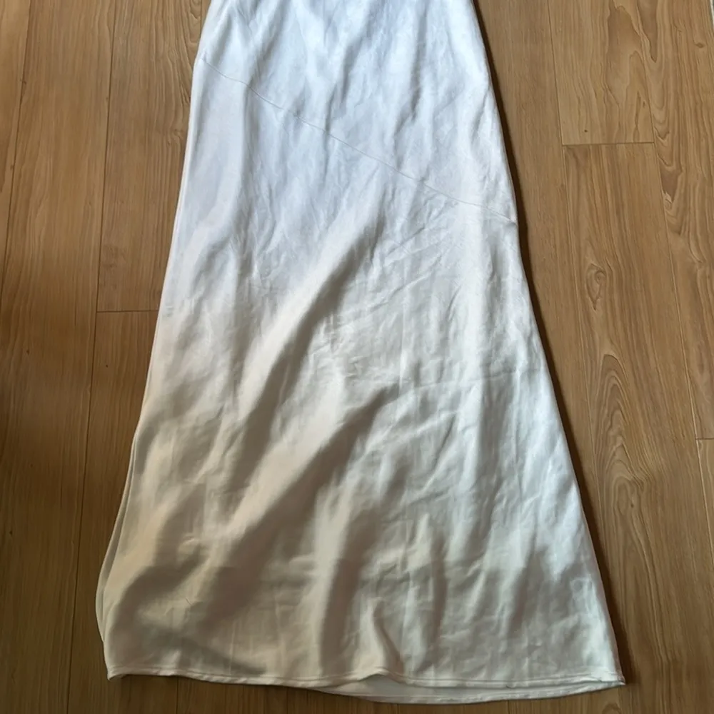 Third Form Satin Bias Cowl Back Maxi Dress White Size 2 - Image 2