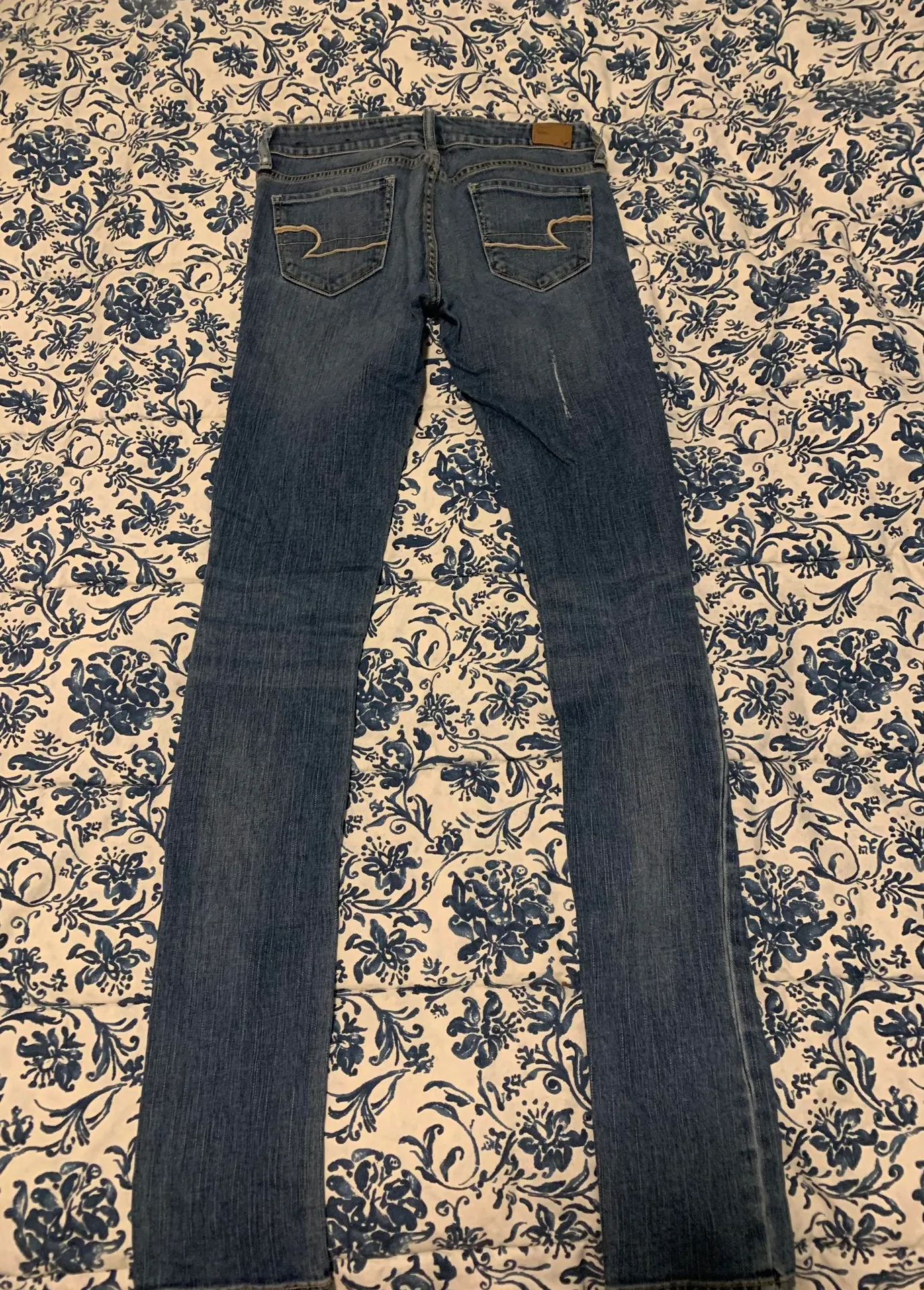 American Eagle Jeans Size 2 X Long - Image 2