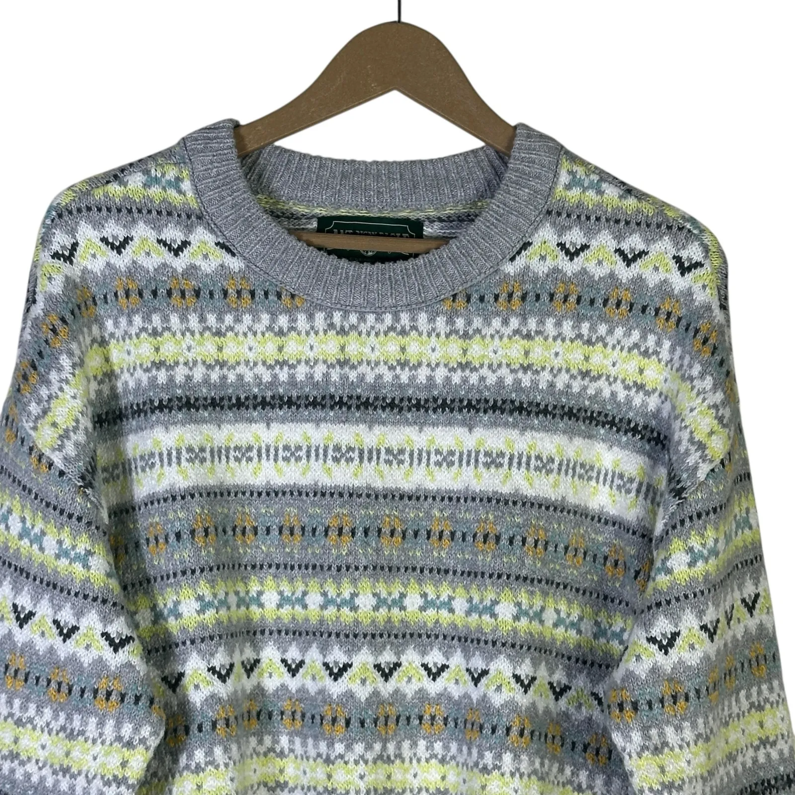 American Eagle Fair Isle Knit Sweater Size M Gray Multicolor Nordic Grandmacore Size M - Image 4