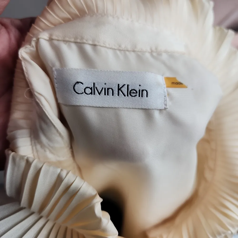 Calvin Klein Black & Cream Ruffle Top Fit and Flare Dress Sz 10 - Image 10