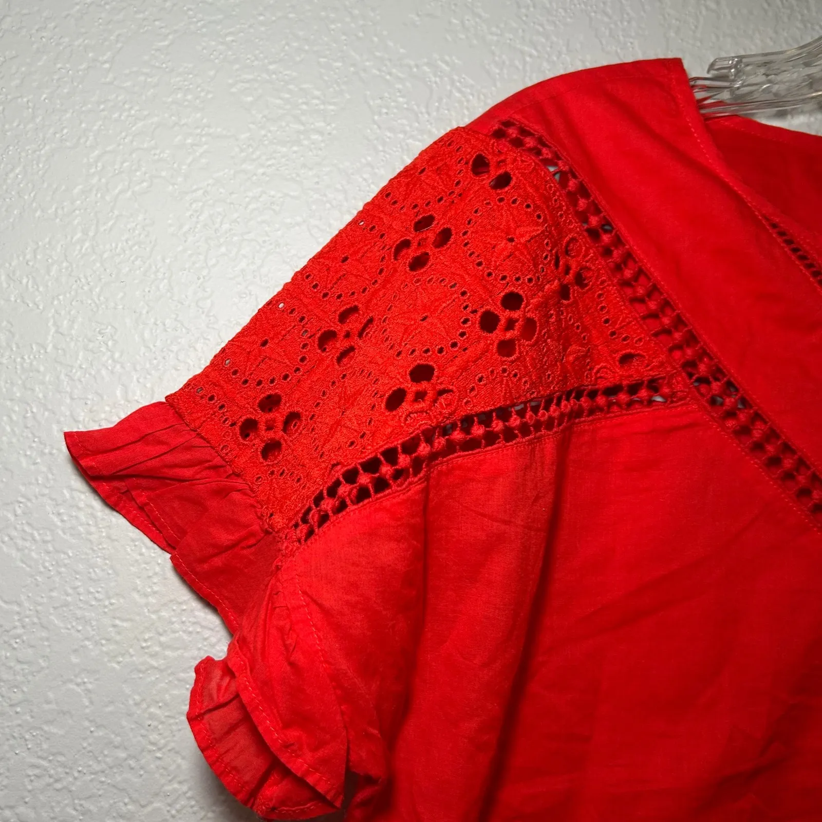 Scotch & Soda Red Eyelet Lace V Neck Short Sleeve Top Women's Size L bold boho - Image 2