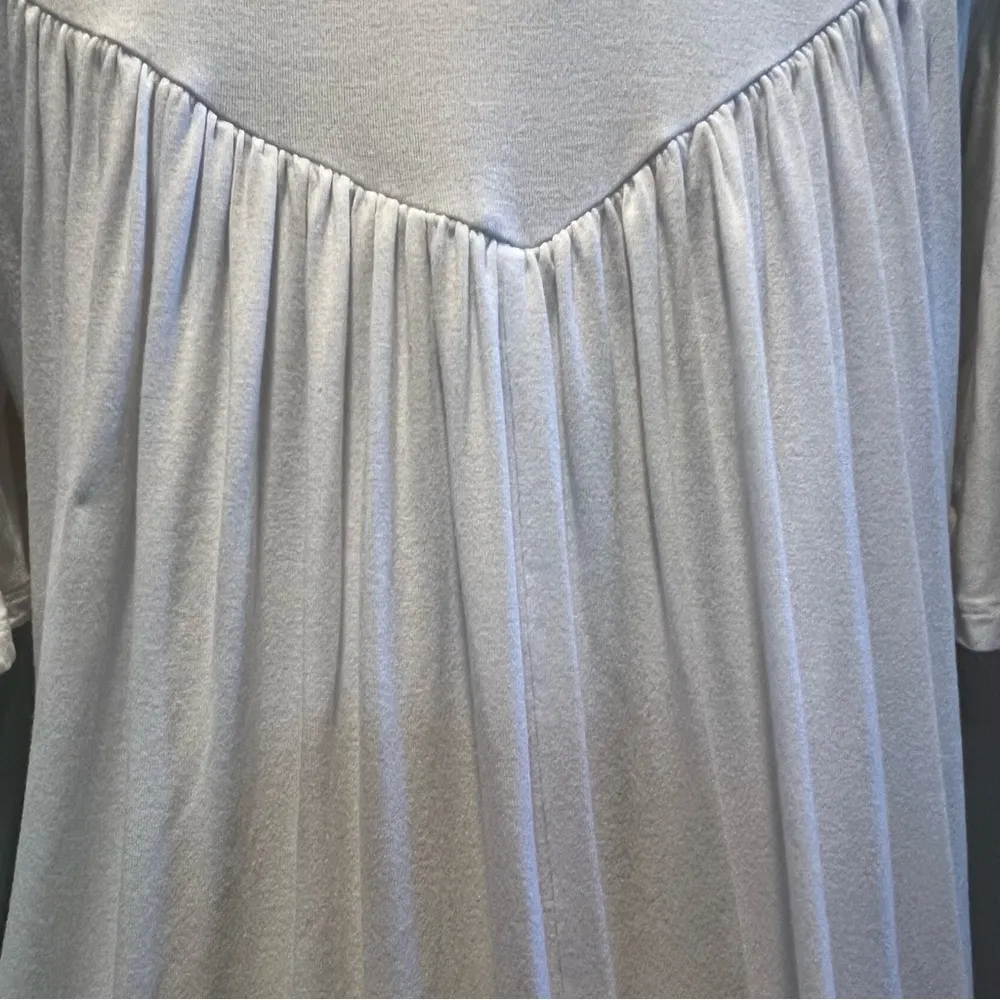 DOWN EAST white top size medium new with tag butterfly sleeves pleated - Image 7