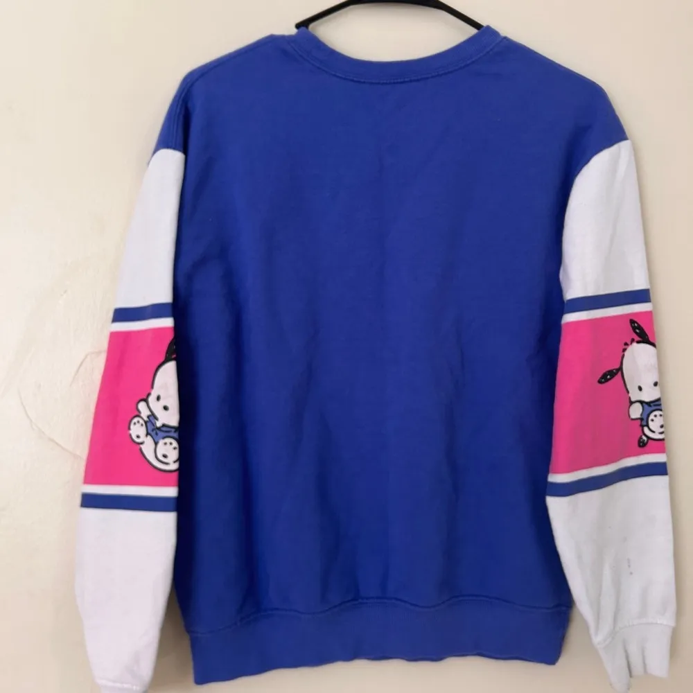 Pochacco by Sanrio Blue and Pink‎ Cartoon Crew Neck Sweater size small - Image 2