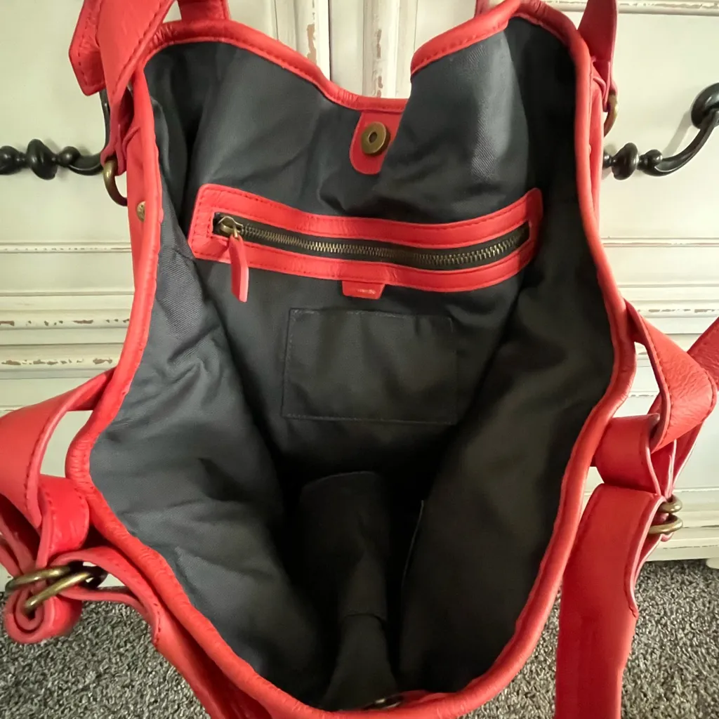 Joelle Hawkins Soft Leather Slouchy Erin Large Perforated Lined Hobo Red - Image 8