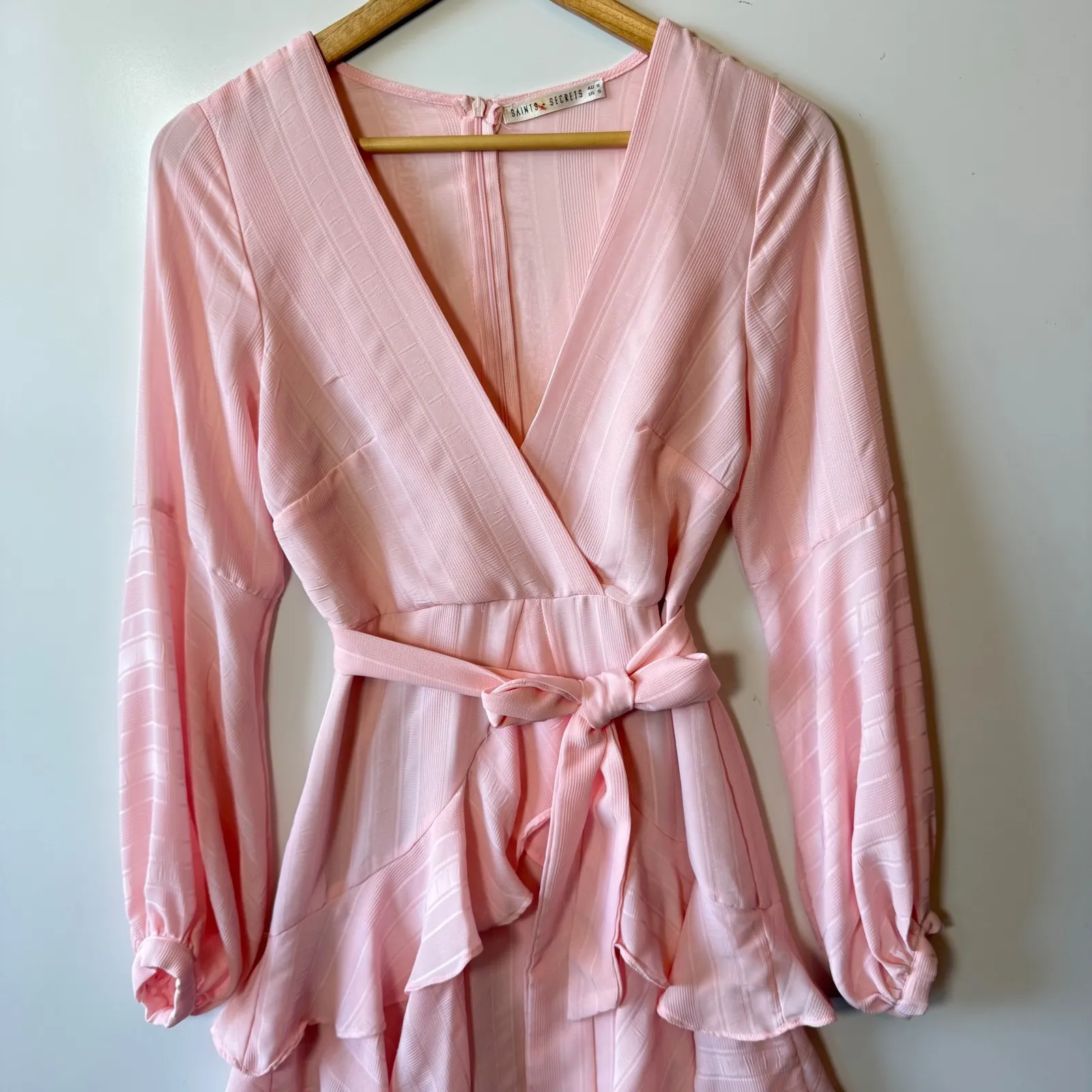 Saints‎ + Secrets Pink Wrap Ruffle Sleeve Mini Dress Size S - Image 5
