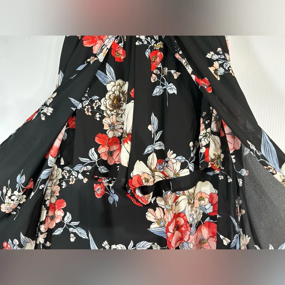 Peach Love Matching Floral Set Top And Shorts With Skirt Overlay Size Small - Image 3