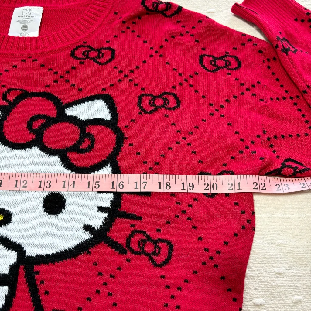 Sanrio Hello Kitty Graphic Red Crew Neck Sweater Size M‎ - Image 6