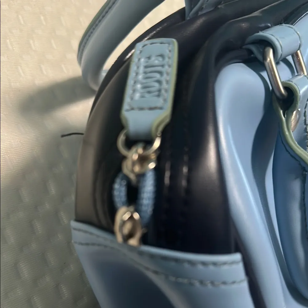 Roots Blue and navy blue Shoulder Bag with Vintage Design - Image 5