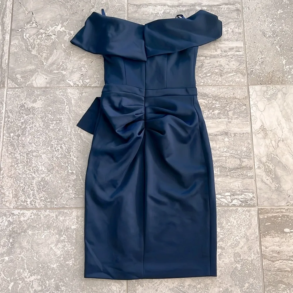 XSCAPE Bow Off-the-Shoulder Scuba Knit Cocktail Dress, Navy Size 10 NEW w/o Tag - Image 4