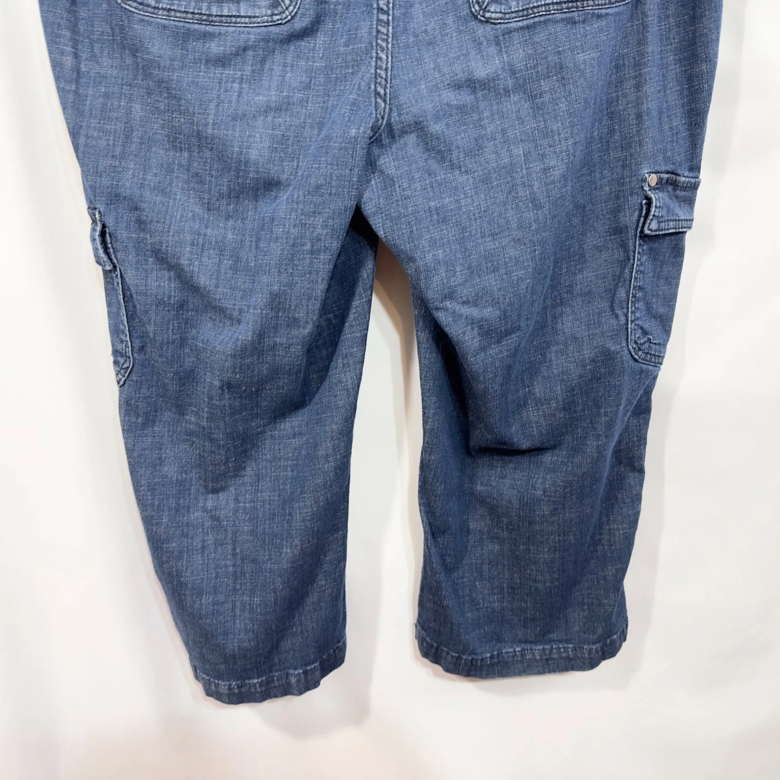 CJ Banks Plus Size 18W Denim Capri Pants Cargo Pockets Mid Rise Women Blue 1062 Blue - Image 10