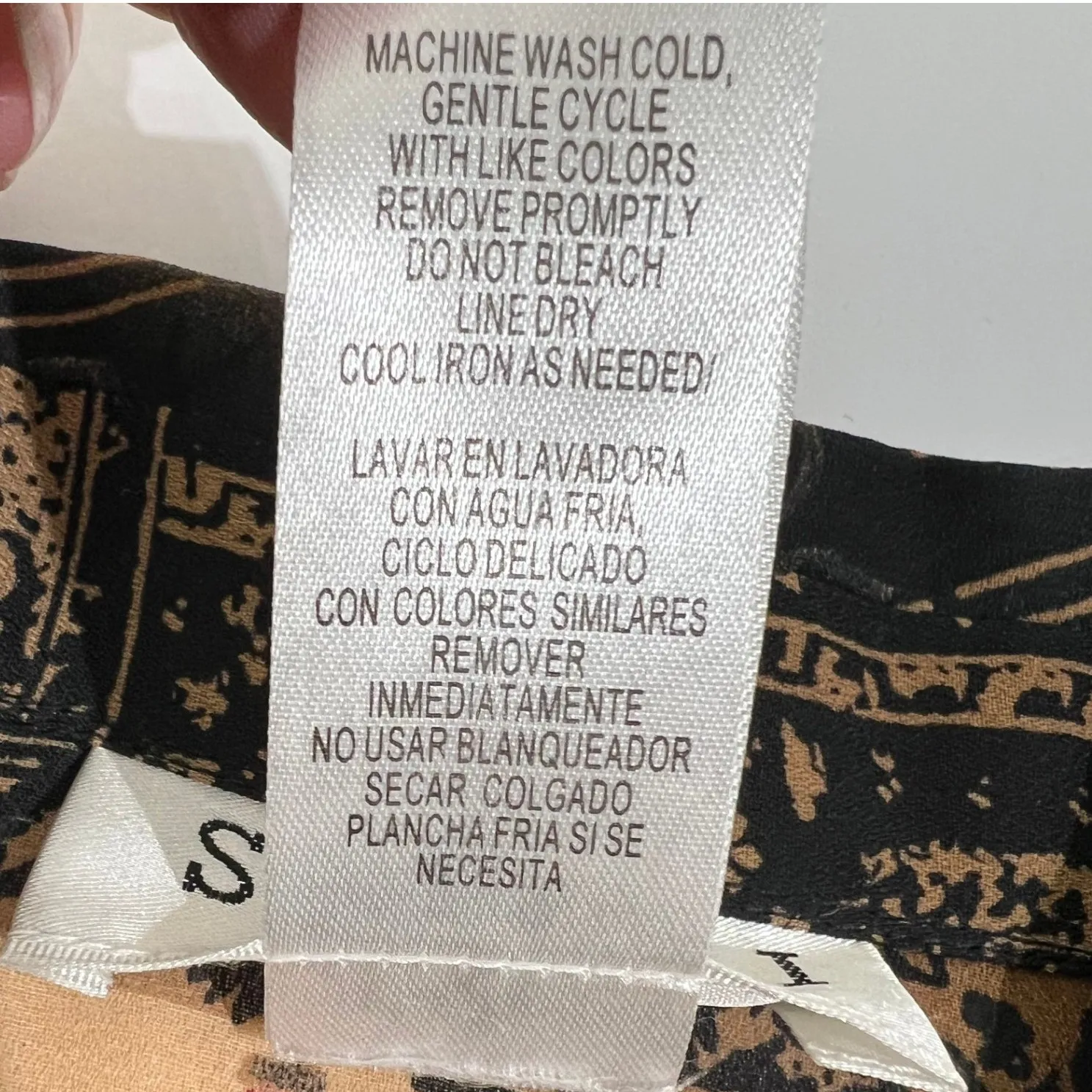 NWT STUDIO I Women's Size 18 Patchwork Print Long Sleeve Button Up Shirt Top - Image 4