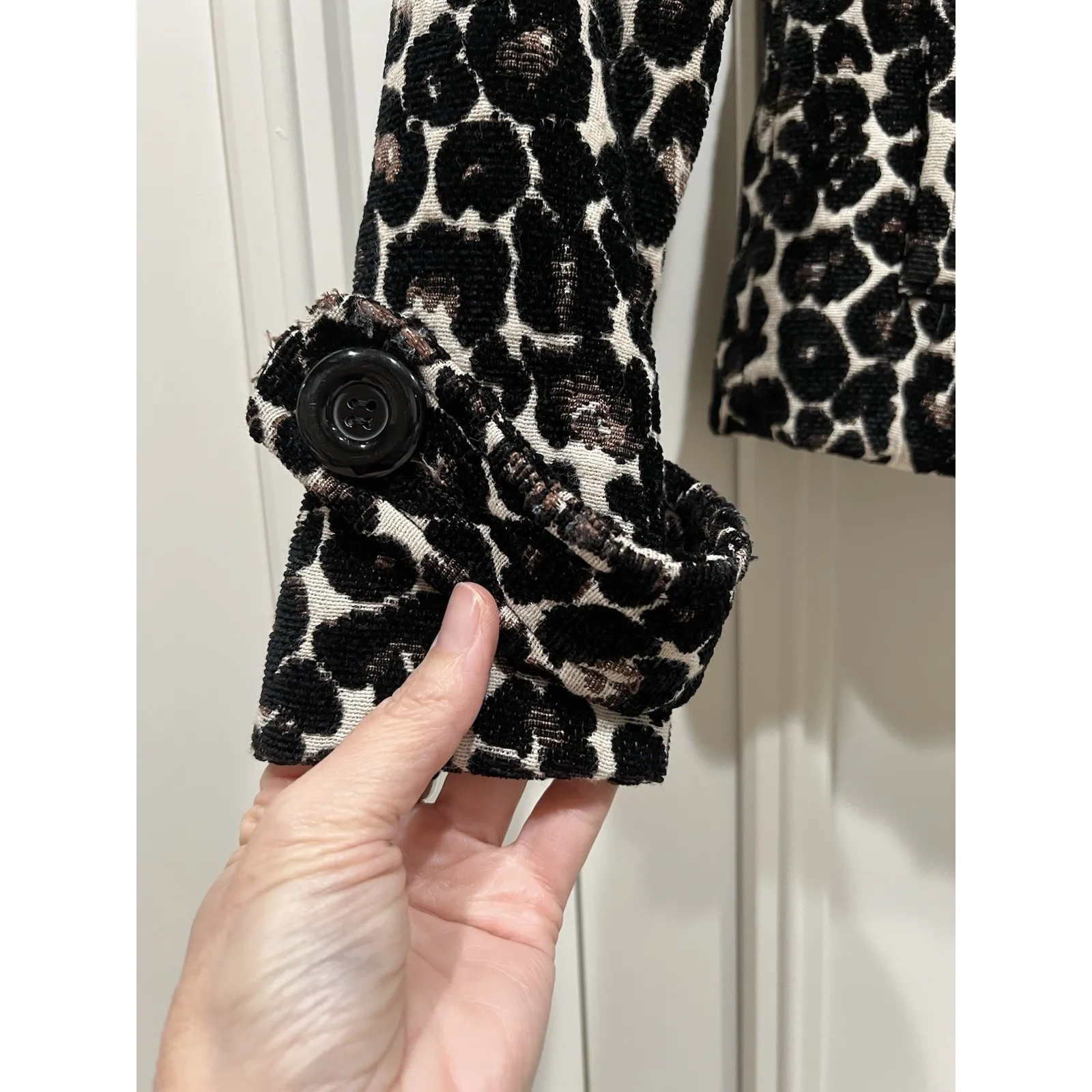 Wet Seal Leopard Animal Print Double Breasted Carpet Bag Coat Size XS Mob Wife Brown - Image 2