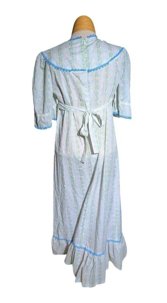 Vtg 1970s White Blue Ditsy Flower Print Prairie Cottage Lightweight Maxi Dress 6 - Image 3