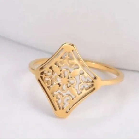 NEW 14k Yellow‎ Gold Plated Stainless Steel Filigree Ring, Size 6 - Image 2