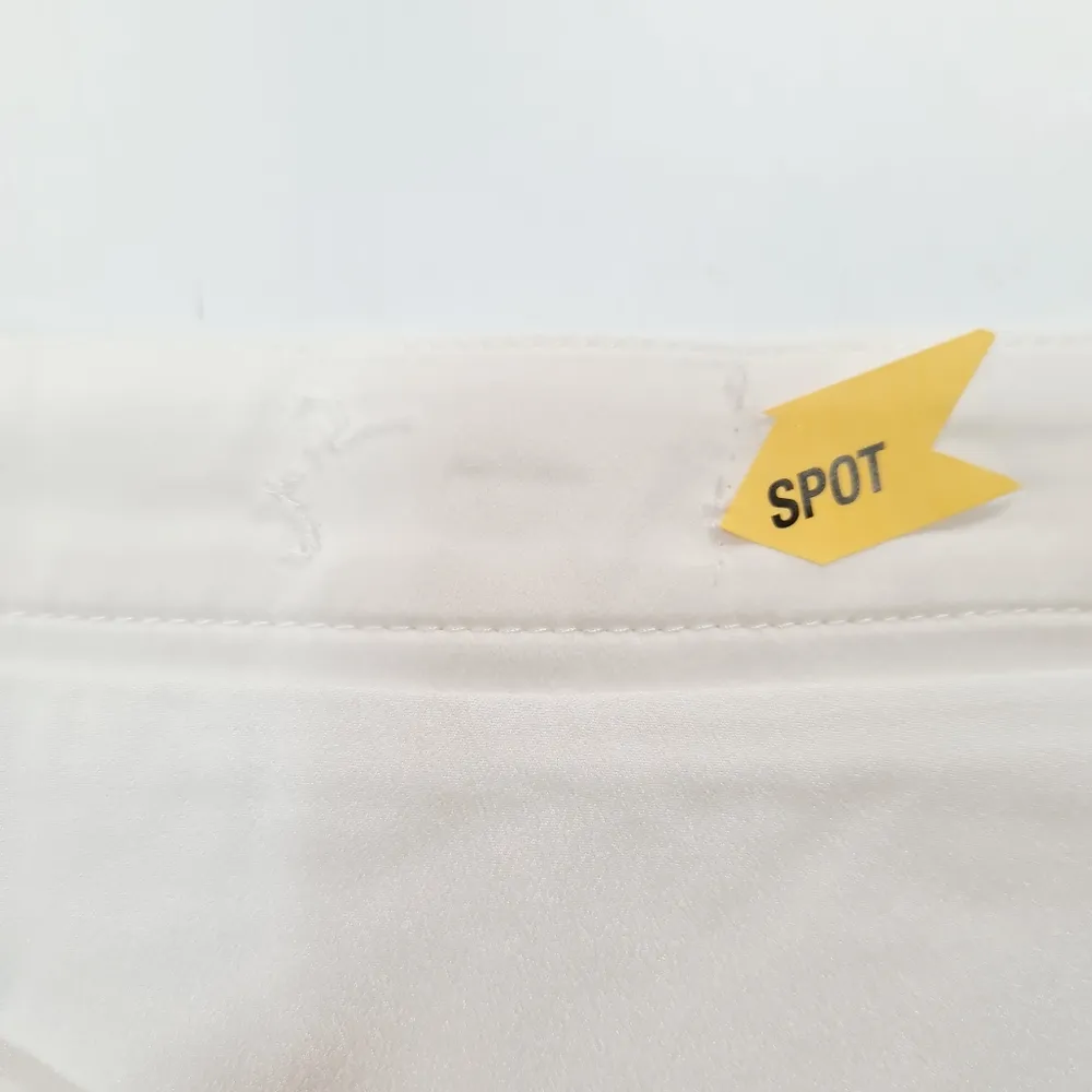 Superdown Kylie Mini Skirt in White - Image 6