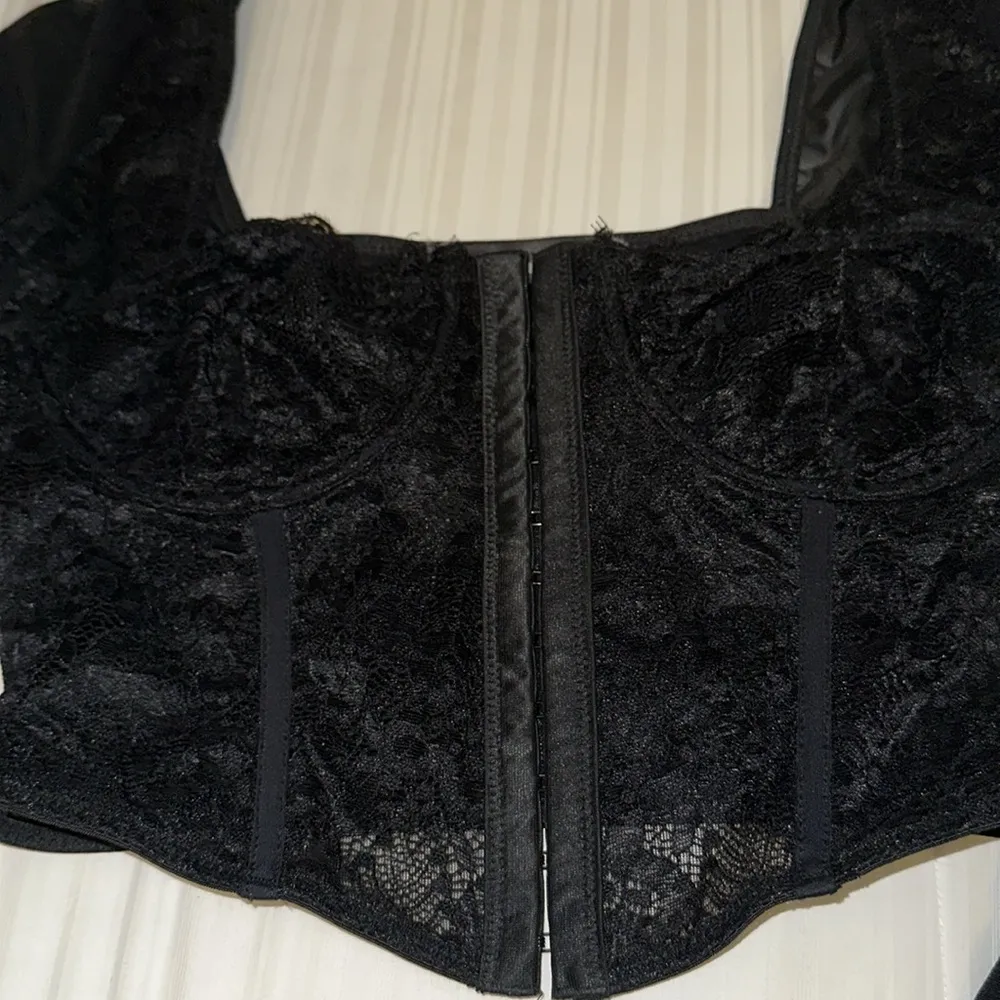 White fox corset top - Image 2