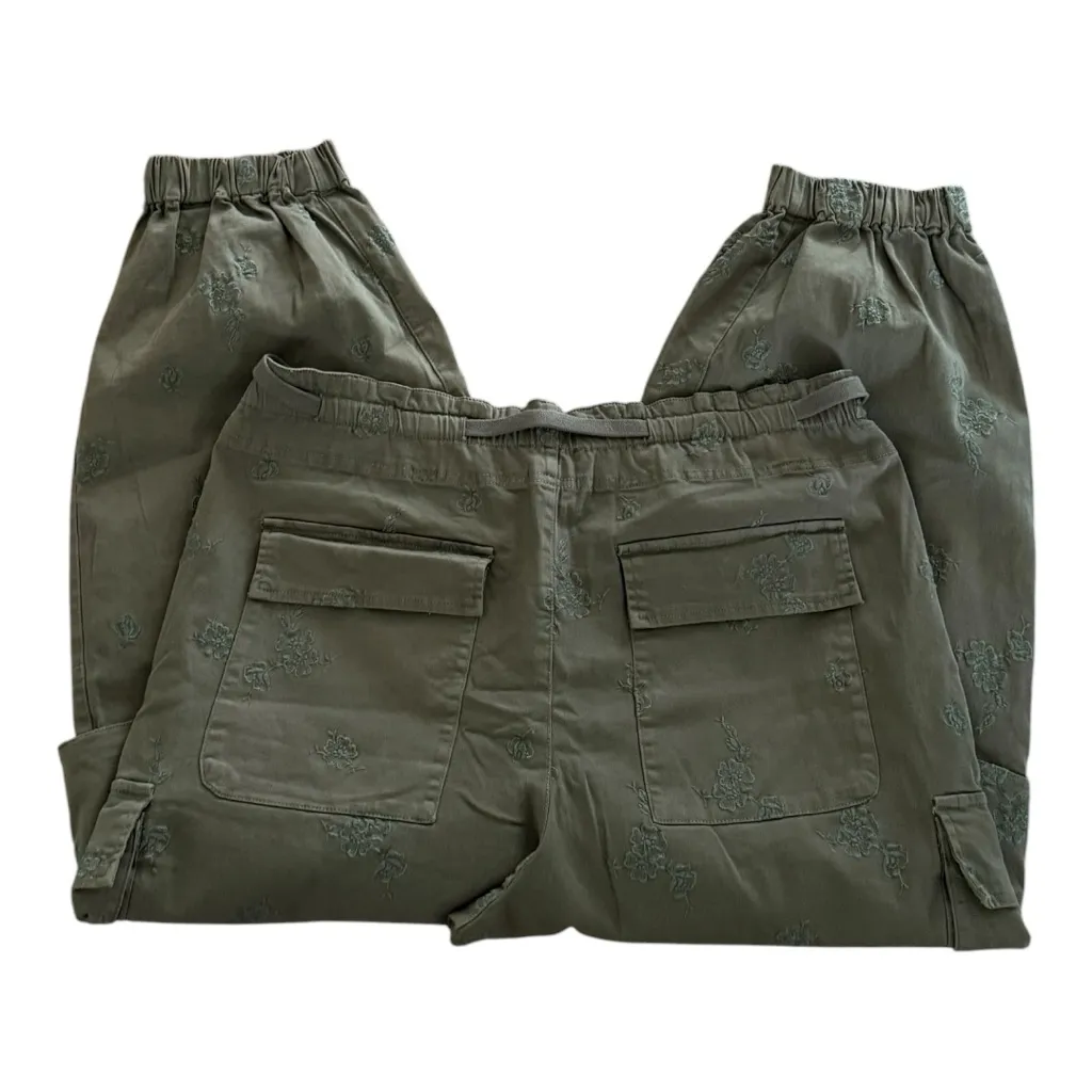 ANTHROPOLOGIE Pilcro Ditsy Embroidered Cargo Pants Basil Green Size L NEW - Image 8