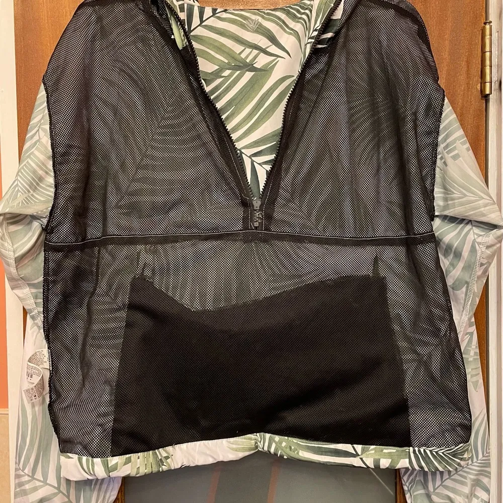 Forever 21 NWT Floral Blouson 1/4 Zip Casual Light Workout Hooded Rainjacket- M - Image 8