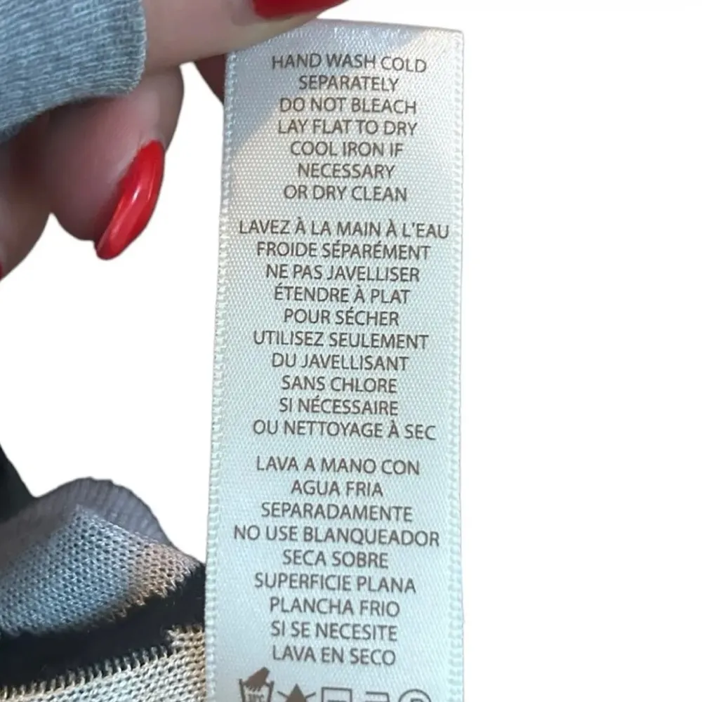 Ella Moss Giraffe Animal Print Sweater Dress size Medium Black White - Image 11