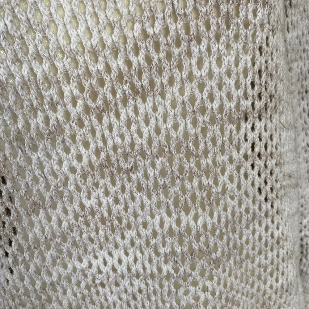 New York & Company long sleeve tan cream sweater top shirt women’s size medium - Image 7